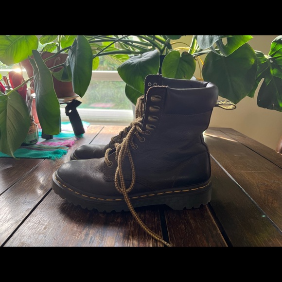 Brown Leather Dr. Martins - Picture 6 of 7